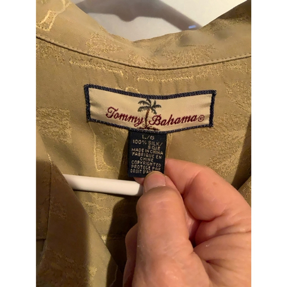 Tommy Bahama Silk Shirt Large Light Khaki - Picture 3 of 6